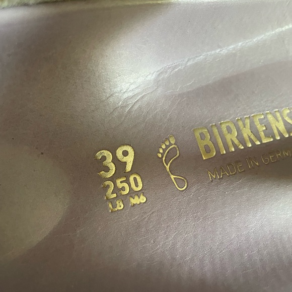 Birkenstock Gizeh Sandal - Picture 7 of 8